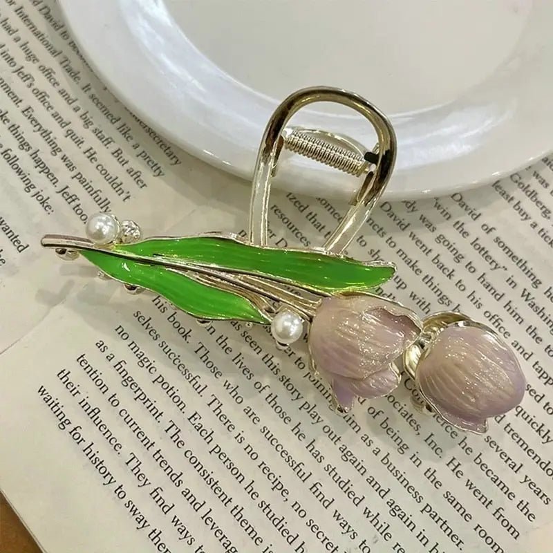 Dainty Floral Ceramic Hair Claw Clip for a Unique Style - Cosparty