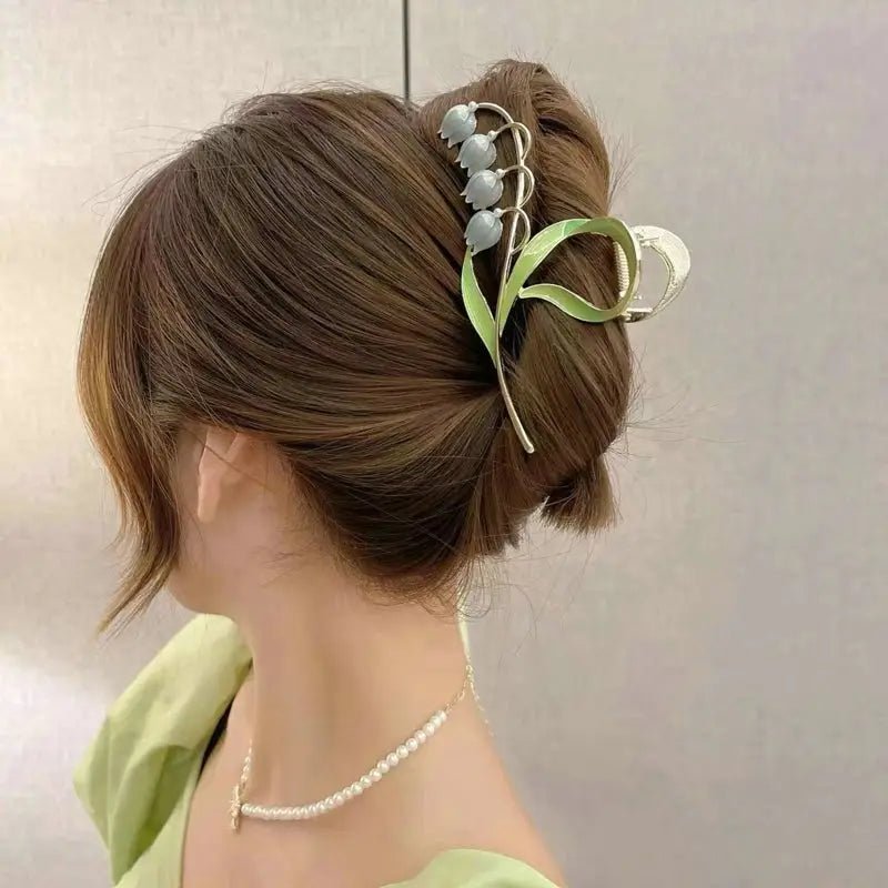 Dainty Floral Ceramic Hair Claw Clip for a Unique Style - Cosparty
