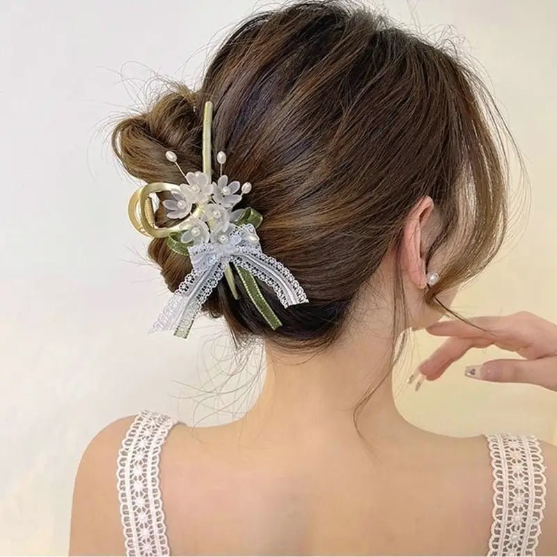 Dainty Floral Ceramic Hair Claw Clip for a Unique Style - Cosparty