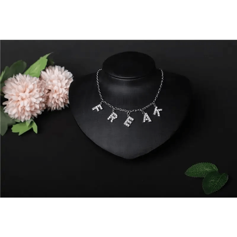 Dazzling Daddy Necklace with Sparkling Rhinestones - Cosparty