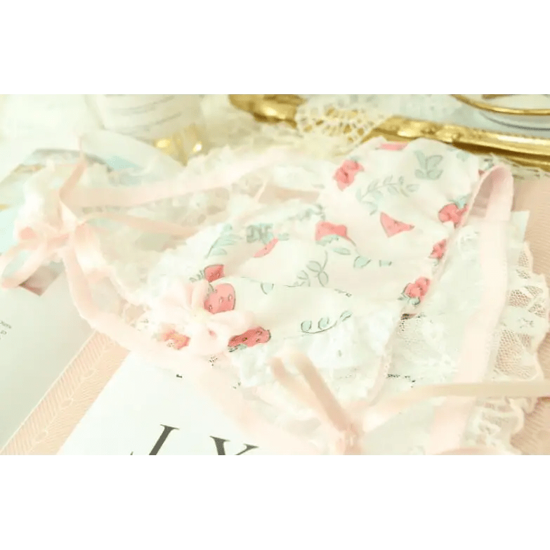 Elegant Strawberry Panties with Exquisite Details - Cosparty