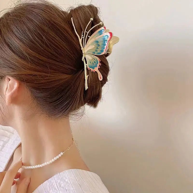 Flutter Hair Clips for a Whimsical Hair Transformation - Cosparty