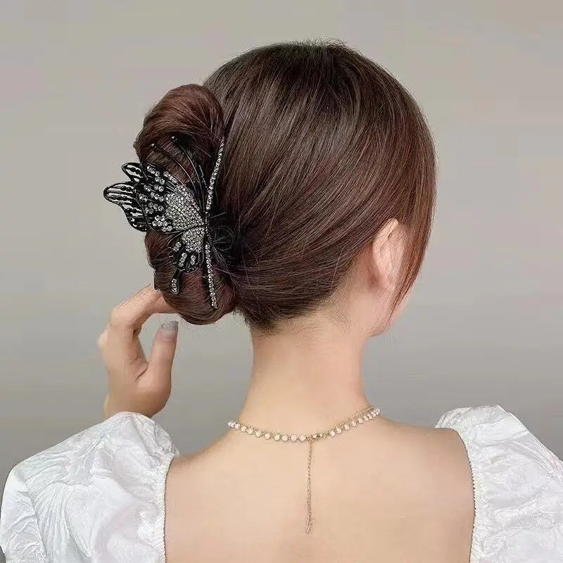 Flutter Hair Clips for a Whimsical Hair Transformation - hair clip