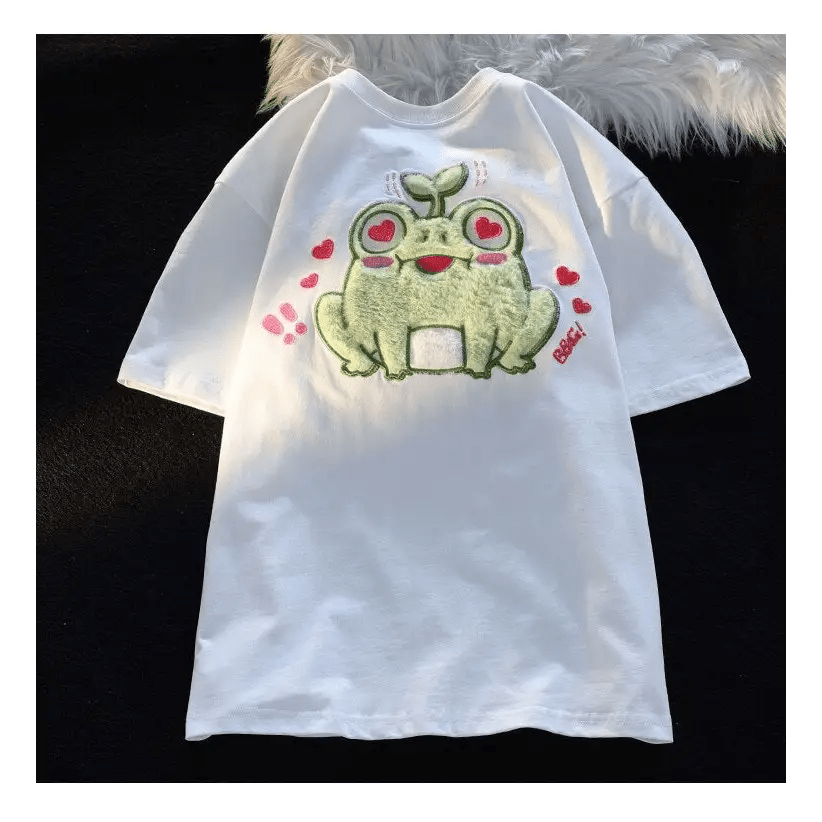 Froggy Love Fluffy Tee for Ultimate Kawaii Cuteness and Comfort - Cosparty