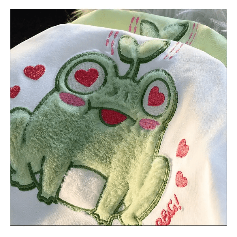 Froggy Love Fluffy Tee for Ultimate Kawaii Cuteness and Comfort - Cosparty