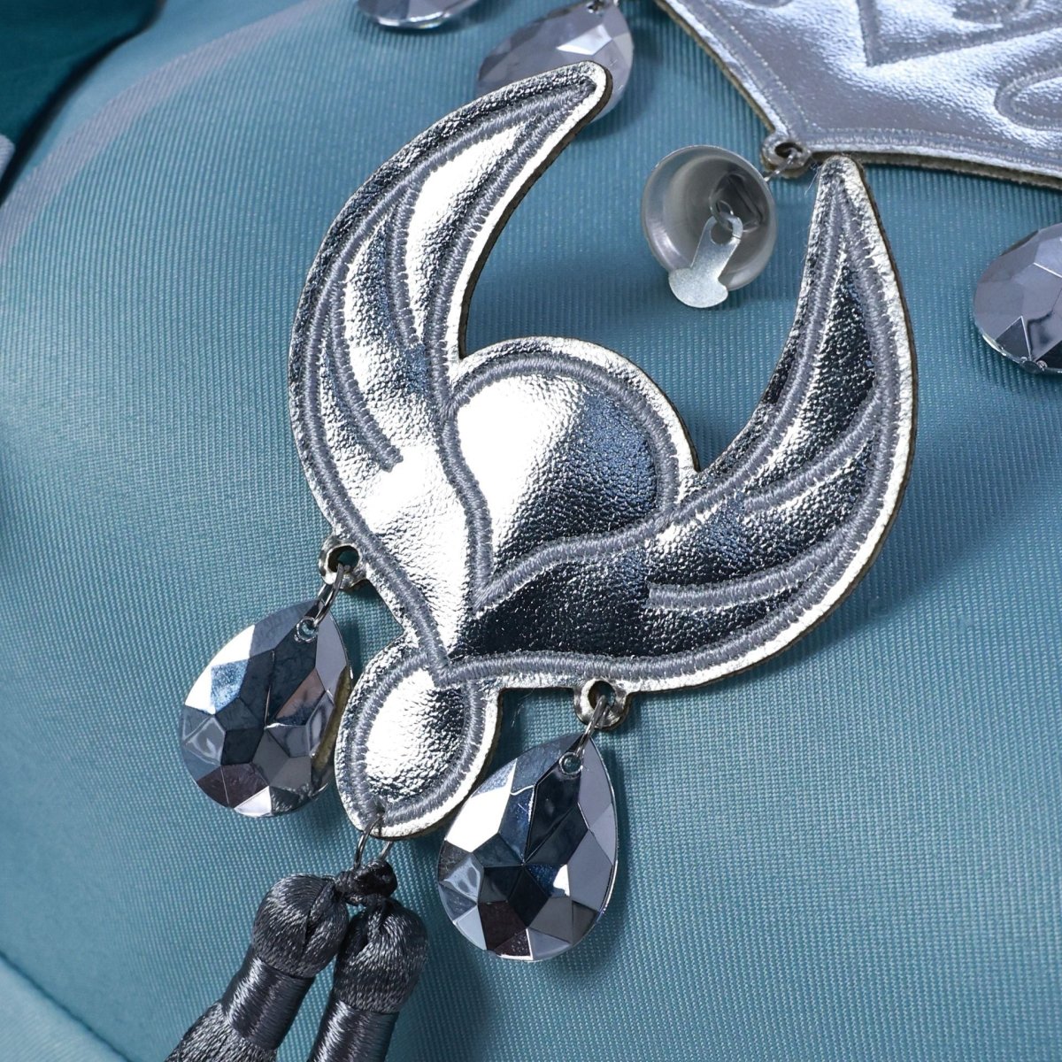 Genshin Impact Lan Yan Cosplay Costume - Cosparty