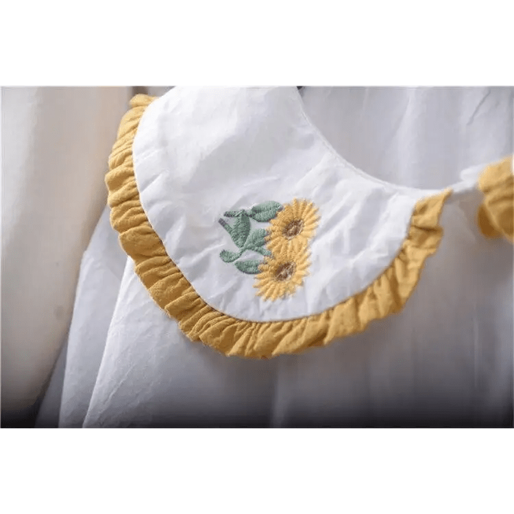 Gorgeous White Peter - Pan Style Sunflower Button - Up Blouse - Cosparty