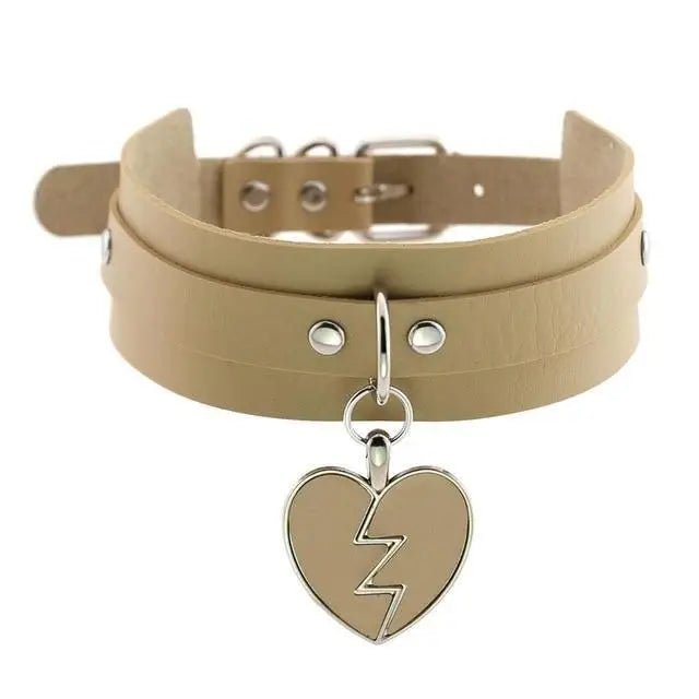 Heart Breaker Vegan Leather Choker for Kinky Princesses - Cosparty