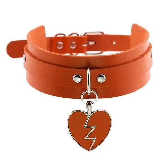Heart Breaker Vegan Leather Choker for Kinky Princesses - Cosparty