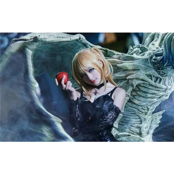 High Quality Misa Amane Cosplay Set with Stunning Details - dress