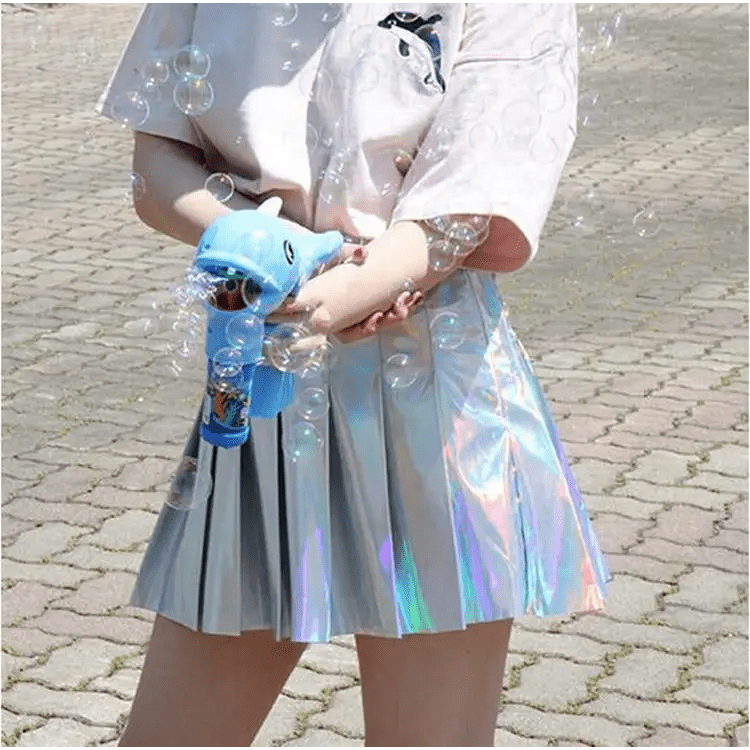 Holographic Pleated Silver Mini Skirt for Trendy J - Fashion Lovers - Cosparty