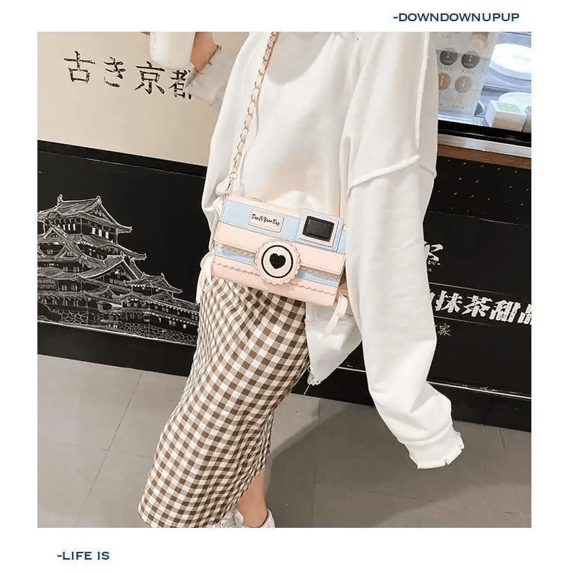 Kawaii Harajuku Camera Shaped 3D Purse in Pink and Blue - Cosparty