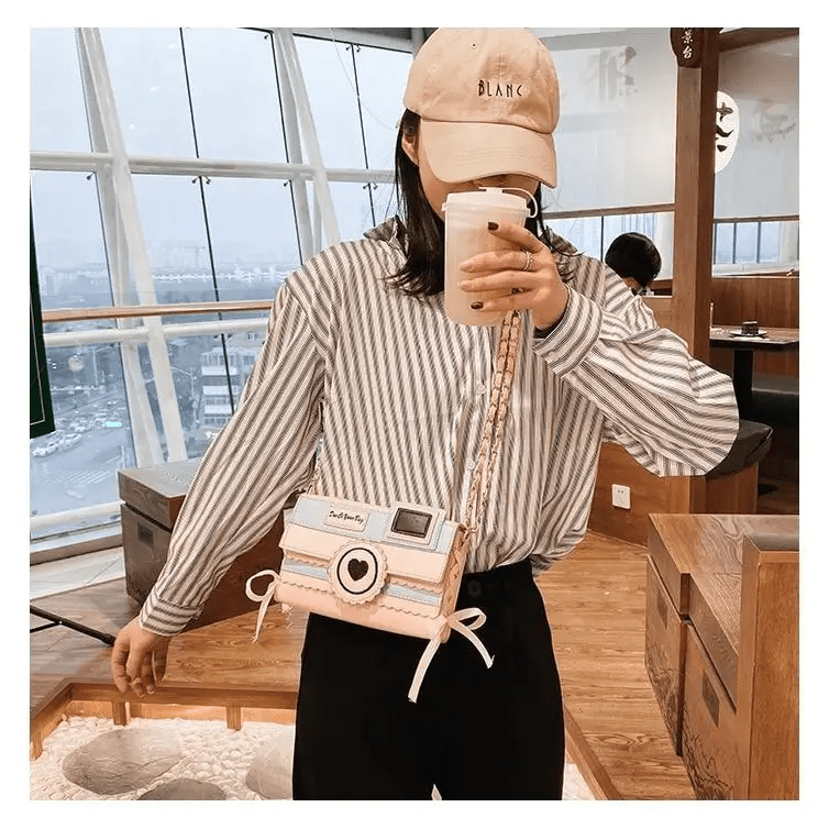 Kawaii Harajuku Camera Shaped 3D Purse in Pink and Blue - Cosparty