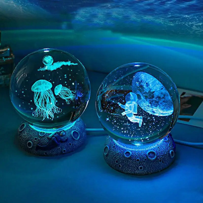 LED Aquamarine Life Snowglobe for Enchanting Underwater Ambiance - light