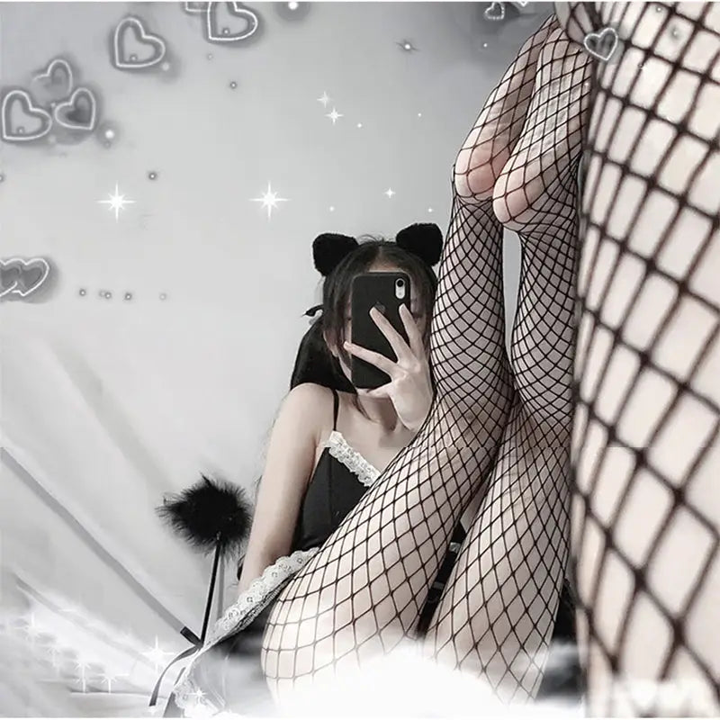 Luxurious Fishnet Stockings in High-Quality Stretchy Mesh - Leggings