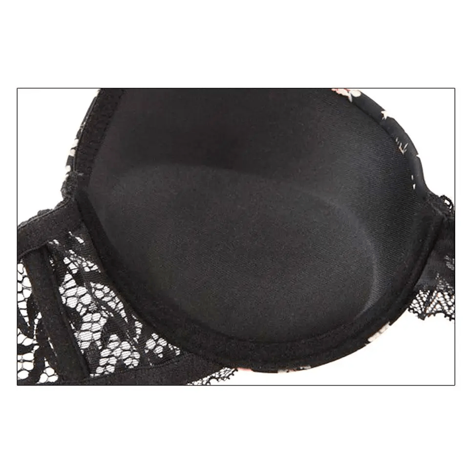 Luxurious Floral and Lace Lingerie Set with Elegant Details - Cosparty