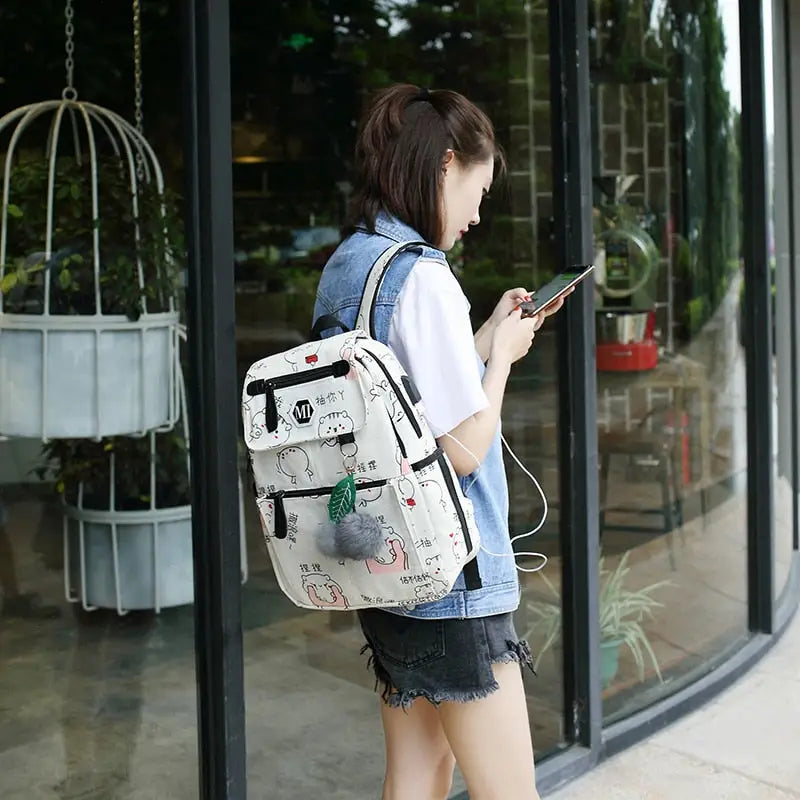 Luxury Kawaii Backpack with Built-in USB Charger and Ample Storage - Backpack