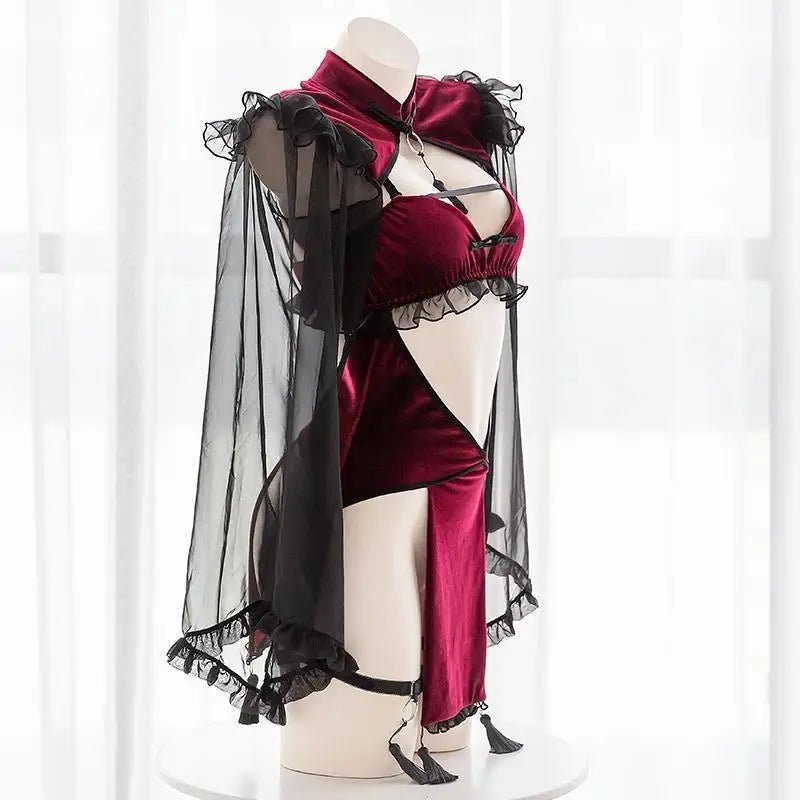 Majestic Priestess Cosplay Lingerie Set in Red Velvet - Cosparty