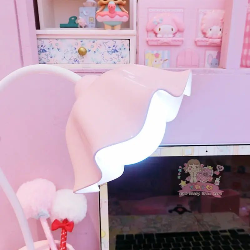 Milky Pastel Tulip Desk Lamp for Kawaii Bedrooms - Cosparty