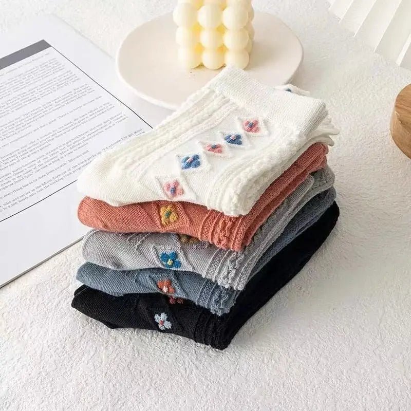 Pink Vintage Floral Socks for Kawaii and Fairycore Styles - Cosparty