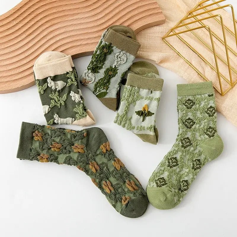 Pink Vintage Floral Socks for Kawaii and Fairycore Styles - Cosparty