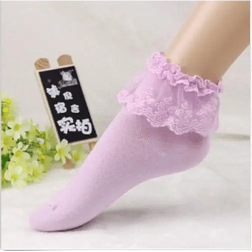 Ruffled Trim Ankle Socks for a Cute and Flirty Touch - Cosparty