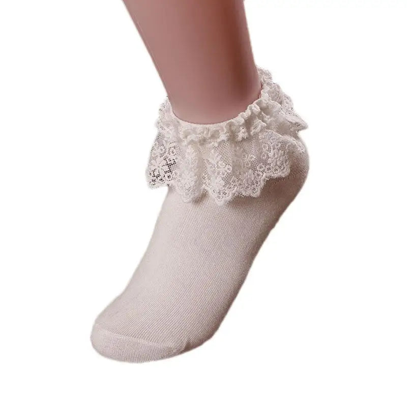 Ruffled Trim Ankle Socks for a Cute and Flirty Touch - socks