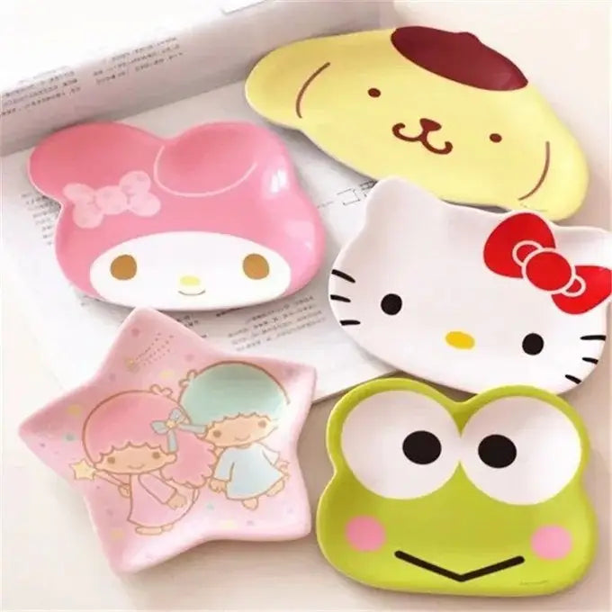 Sanrio-Inspired Dinner Plates for a Fun Cosparty - dinner