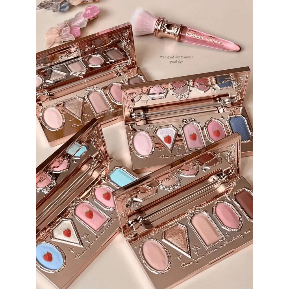 Sparkling Strawberry Eyeshadow Compact Palette - Cosparty