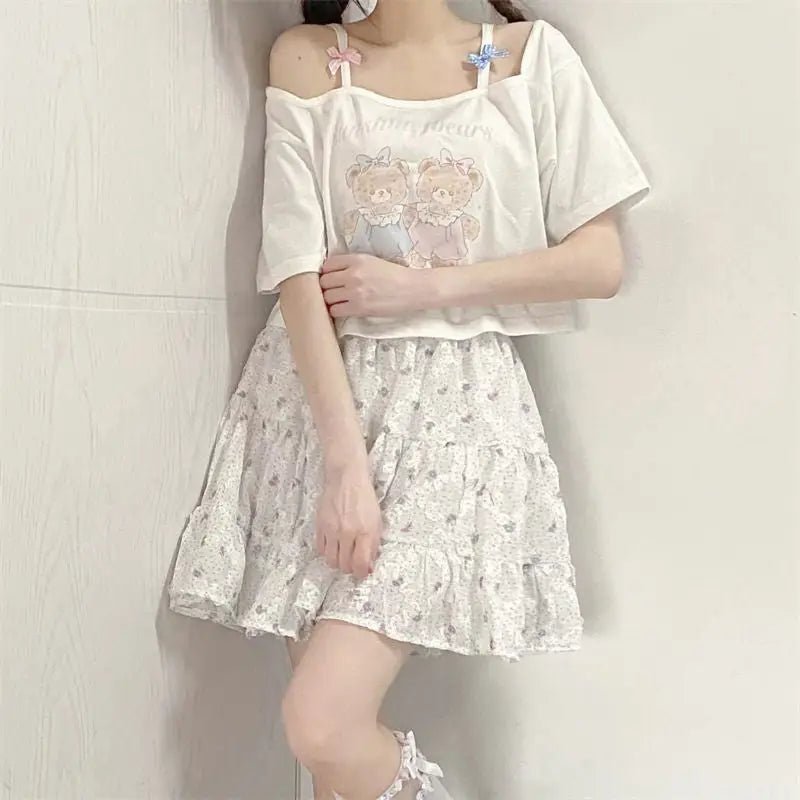 Teddy Bear Friends Tee with Adorable Pastel Graphic - Cosparty