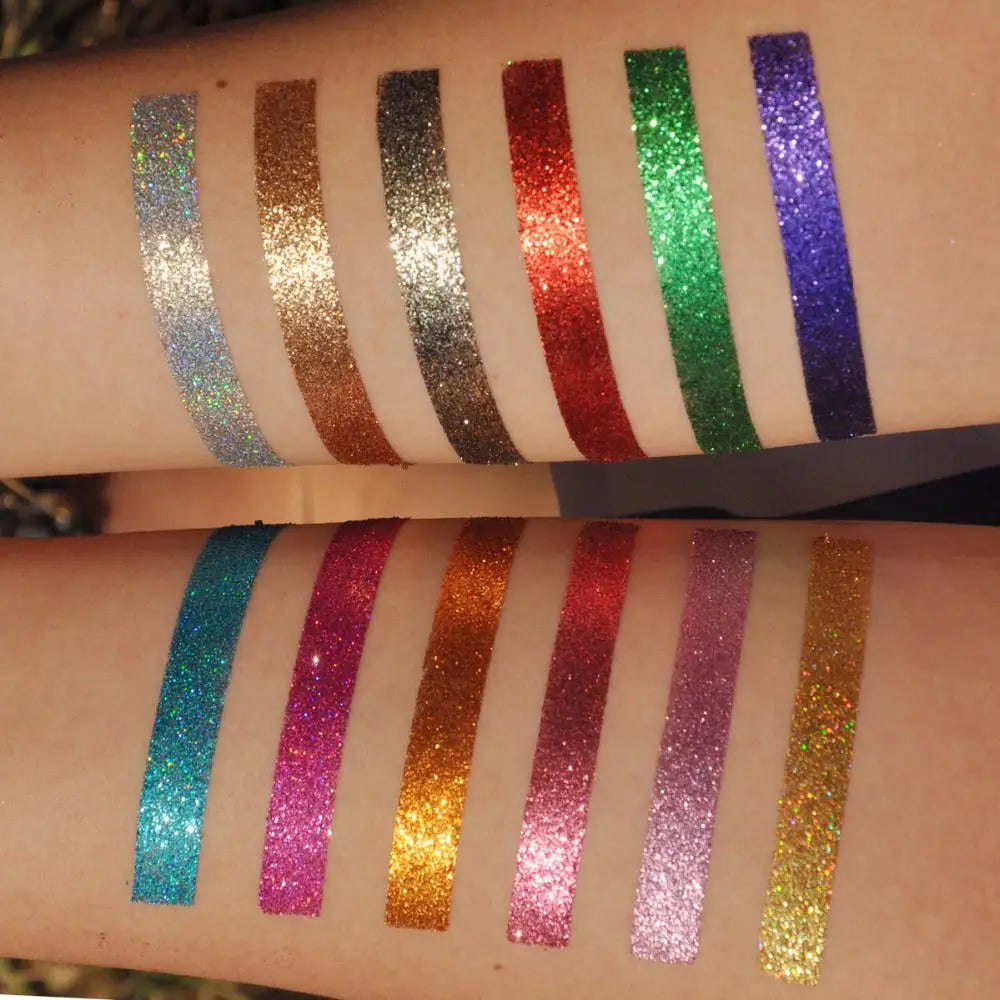 Ultra Glamorous Glitter Eyeshadow Palette with Perfect Pigmentation - Make-Up