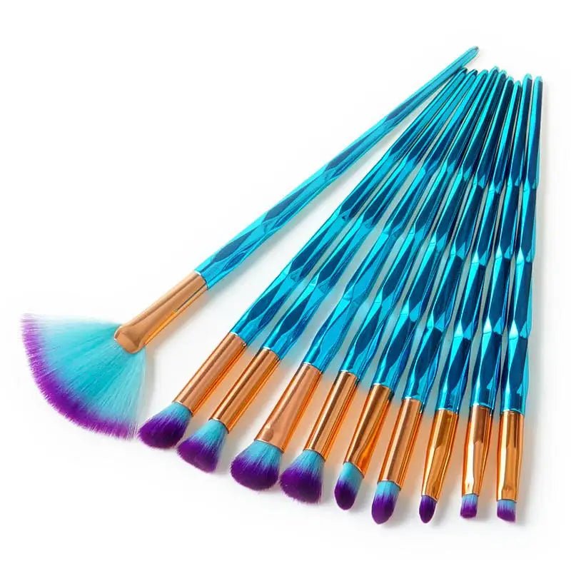 Unicorn Inspired Diamond Patterned Makeup Brushes - Cosparty