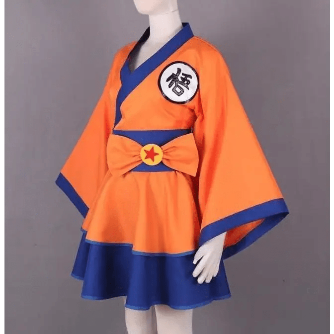 Unique Female Goku Cosplay Inspired by Dragon Ball Z - Cosparty